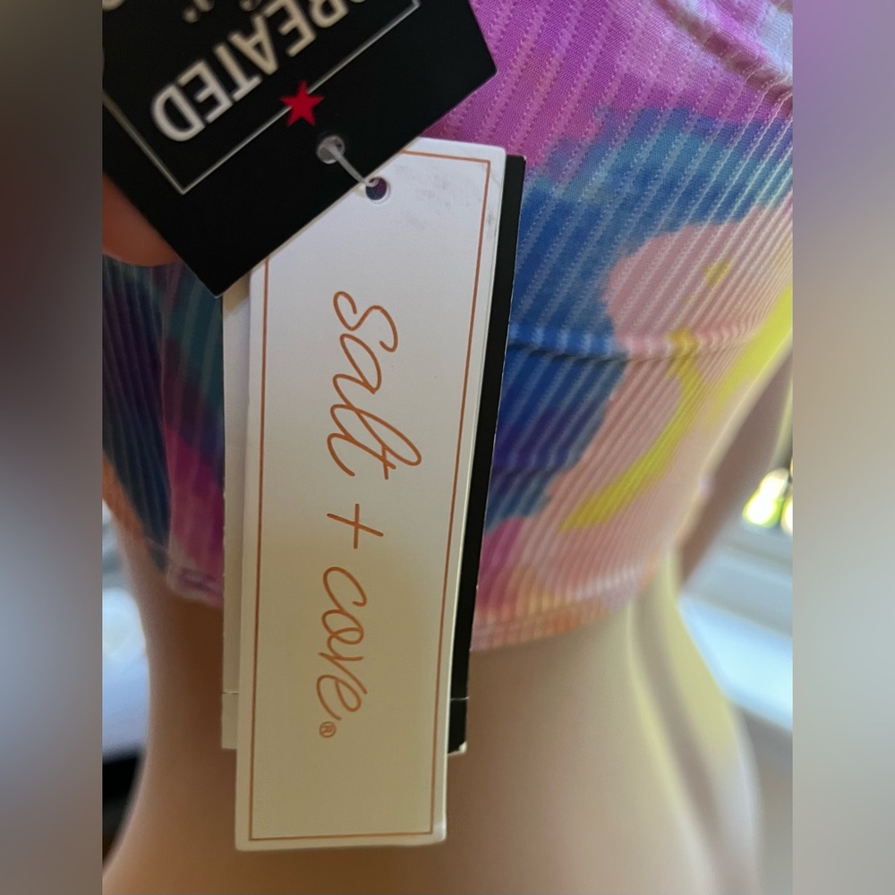 Salt + Cove Multicolor Ribbed Crop Top - Picture 2 of 4